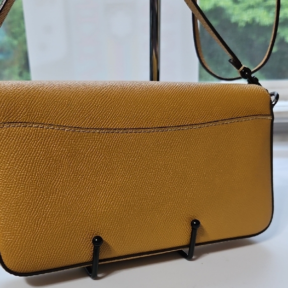 Coach EUC Mustard Yellow Envelope Crossbody Bag, Gun Metal Hardware - Picture 5 of 13